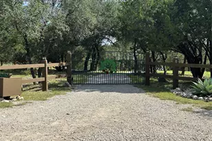 24240 Spur Trail, Spicewood, TX 78669 - Photo 37