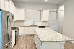 240 Revere Dr, Kyle, TX 78640 - Photo 5