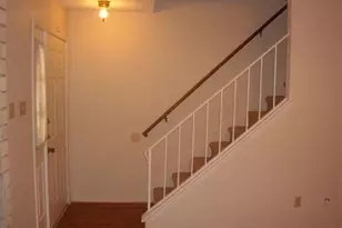 8400 Jamestown Dr, Austin, TX 78758 - Photo 5