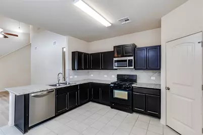 125 Wedgewood Way, San Marcos, TX 78666 - Photo 11