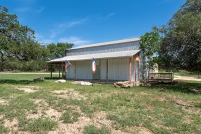 2404 Old Ranch Road 12, San Marcos, TX 78666 - Photo 11