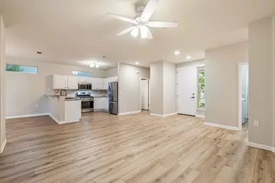 137 Trail Rider Way, Georgetown, TX 78633 - Photo 5