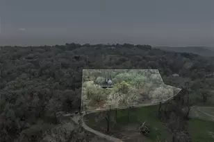 601 Country Club Ct, La Grange, TX 78945 - Photo 35