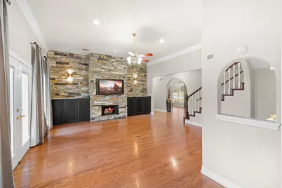 601 Country Club Court, La Grange, TX 78945 - Photo 5