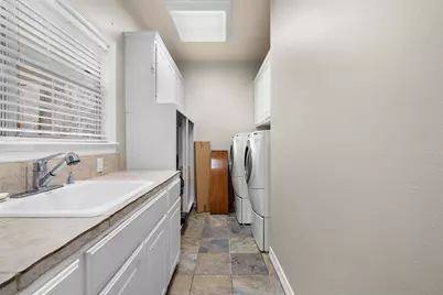 601 Country Club Court, La Grange, TX 78945 - Photo 19