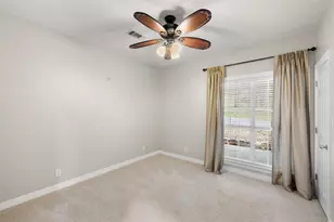 601 Country Club Ct, La Grange, TX 78945 - Photo 11