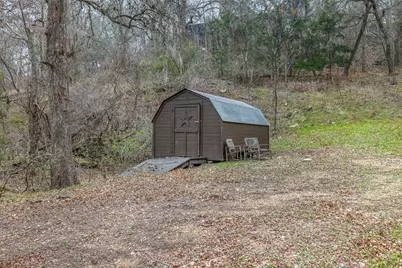 601 Country Club Court, La Grange, TX 78945 - Photo 27