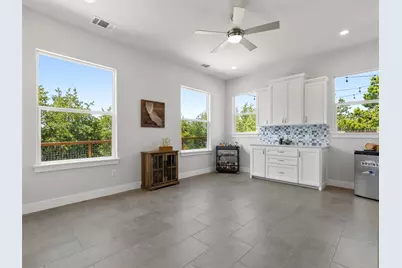 106 Pinecrest Drive, Bastrop, TX 78602 - Photo 13