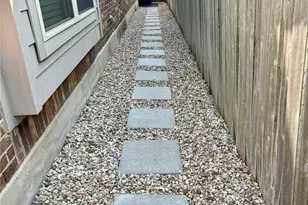 606 Linares Ln, Austin, TX 78748 - Photo 5