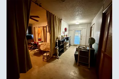 100 Skyloop Drive, Austin, TX 78745 - Photo 13