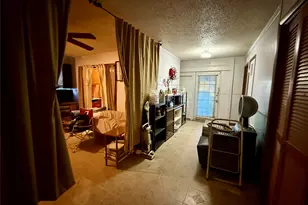 100 Skyloop Dr, Austin, TX 78745 - Photo 13