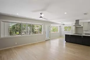 6404 Shoal Creek Blvd, Austin, TX 78757 - Photo 9