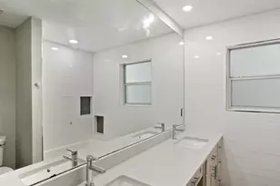 6404 Shoal Creek Blvd, Austin, TX 78757 - Photo 29