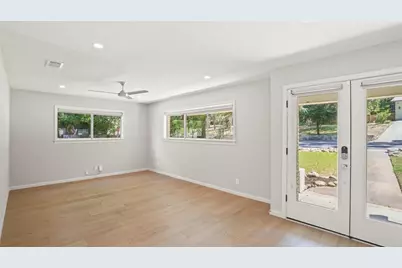 6404 Shoal Creek Boulevard, Austin, TX 78757 - Photo 13