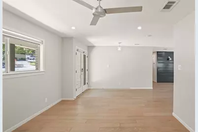 6404 Shoal Creek Boulevard, Austin, TX 78757 - Photo 15