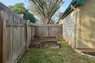 104 Benchmark St, Georgetown, TX 78626 - Photo 37