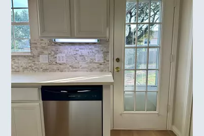 104 Benchmark Street, Georgetown, TX 78626 - Photo 11