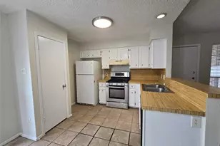 6206 Buffalo Pass, Austin, TX 78745 - Photo 5