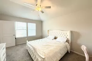 142 Periwinkle Ln, Bastrop, TX 78602 - Photo 19