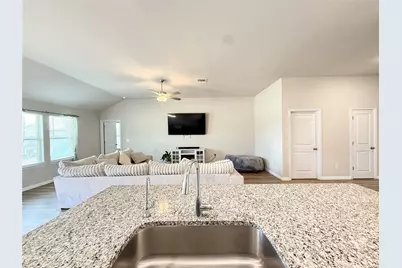 142 Periwinkle Lane, Bastrop, TX 78602 - Photo 9