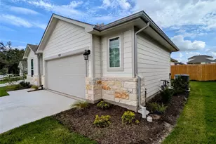 122 Checkers Cv, Elgin, TX 78621 - Photo 3