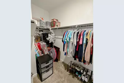 122 Checkers Cove, Elgin, TX 78621 - Photo 17