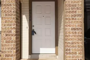 6525 Hart Ln, Austin, TX 78731 - Photo 1