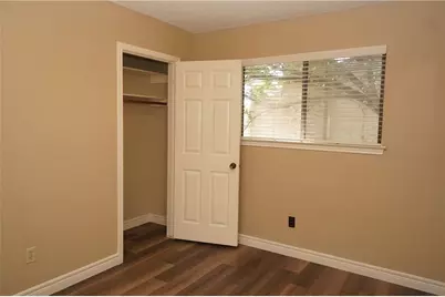 6525 Hart Lane, Austin, TX 78731 - Photo 17