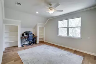 18 Glenway Dr, The Hills, TX 78738 - Photo 17