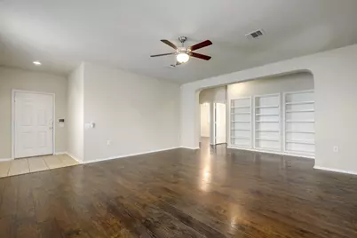4507 Peach Grove Road, Austin, TX 78744 - Photo 9