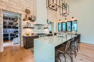 1733 Nightlife Cv, Spicewood, TX 78669 - Photo 7