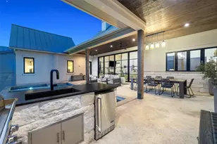 1733 Nightlife Cv, Spicewood, TX 78669 - Photo 21