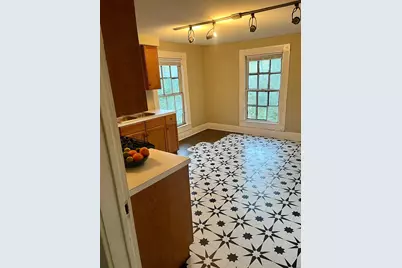 706 W 32nd Street #B, Austin, TX 78705 - Photo 5