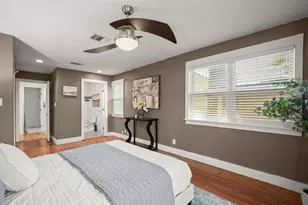 1184 Navasota St, Austin, TX 78702 - Photo 17