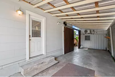 1184 Navasota Street, Austin, TX 78702 - Photo 25