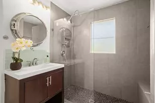 1184 Navasota St, Austin, TX 78702 - Photo 21
