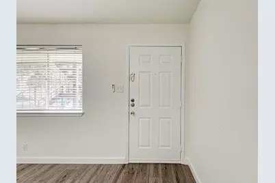 1010 W 23rd Street #5, Austin, TX 78705 - Photo 15