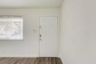 1010 W 23rd St, Austin, TX 78705 - Photo 15