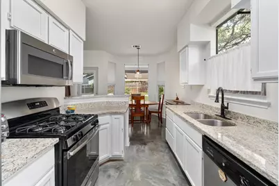 10512 Watchful Fox Drive, Austin, TX 78748 - Photo 5
