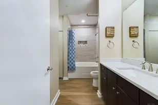 1900 Barton Springs Rd, Austin, TX 78704 - Photo 19