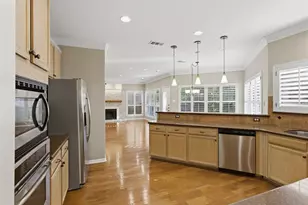 5813 Miramonte Dr, Austin, TX 78759 - Photo 17