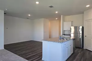 509 McFadin Wy, Taylor, TX 76574 - Photo 13