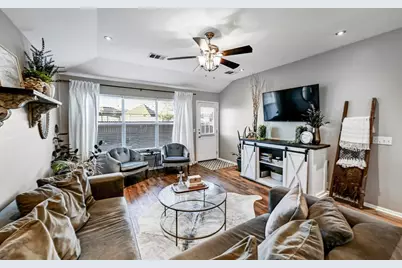 280 Spruce Drive, Kyle, TX 78640 - Photo 7