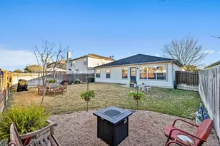 280 Spruce Dr, Kyle, TX 78640 - Photo 25