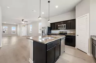 133 Walk Way Dr, Jarrell, TX 76537 - Photo 21