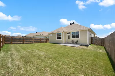 133 Walk Way Drive, Jarrell, TX 76537 - Photo 33