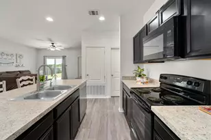 420 Seneca Loop, Kyle, TX 78640 - Photo 9