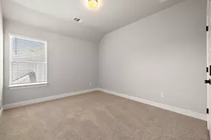 232 Stone Cyn Dr, Georgetown, TX 78628 - Photo 29