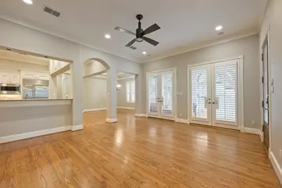 2390 W 8th Street, Austin, TX 78703 - Photo 7