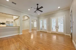 2390 W 8th St, Austin, TX 78703 - Photo 7